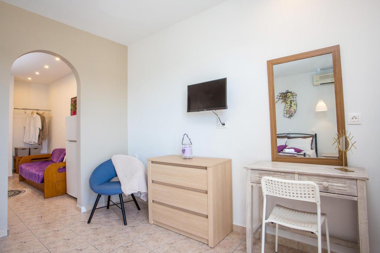 Kampus Living Studios & Suites Faliraki Esterno foto