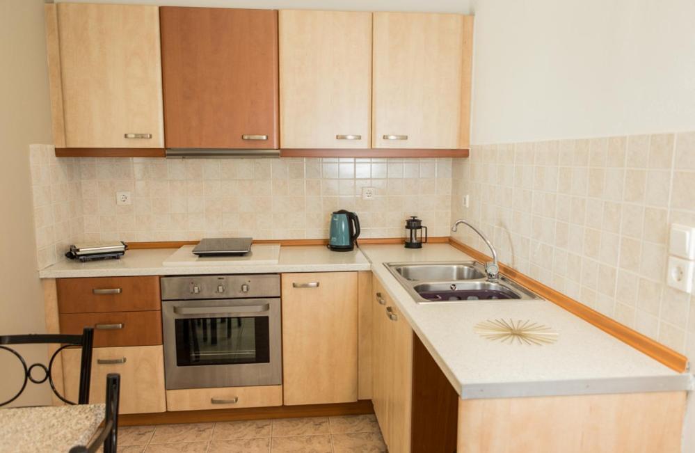 Kampus Living Studios & Suites Faliraki Esterno foto