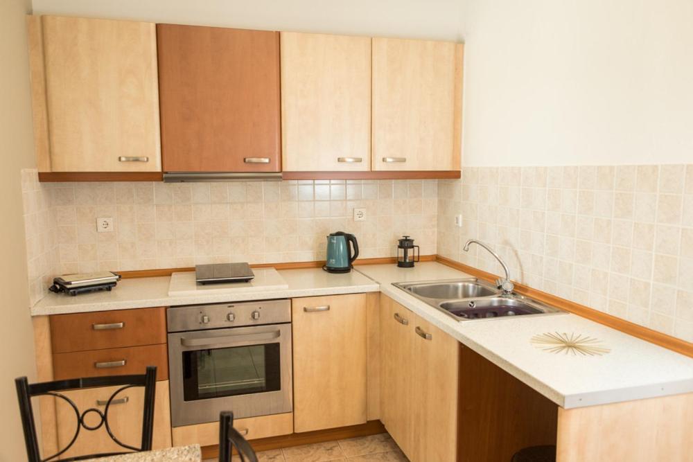 Kampus Living Studios & Suites Faliraki Esterno foto