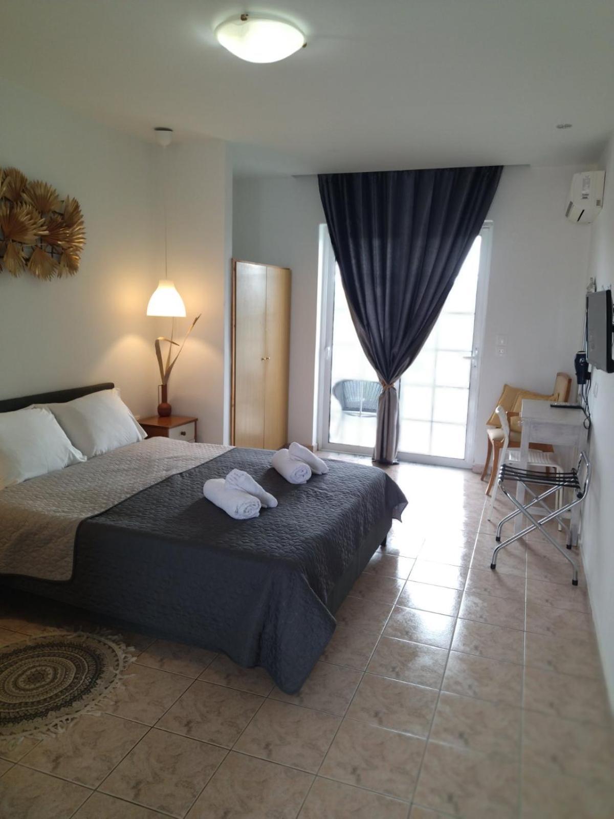 Kampus Living Studios & Suites Faliraki Esterno foto